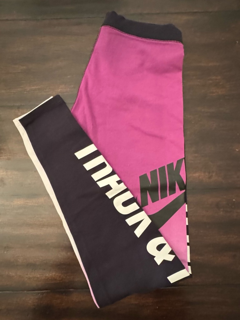 NWT Nike Sportswear Track & Field Leggings Pink Ombre Colorblock Swoosh Logo XS